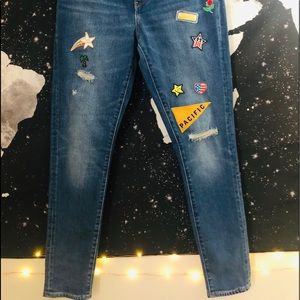 Levi’s Travel Patch Jeans